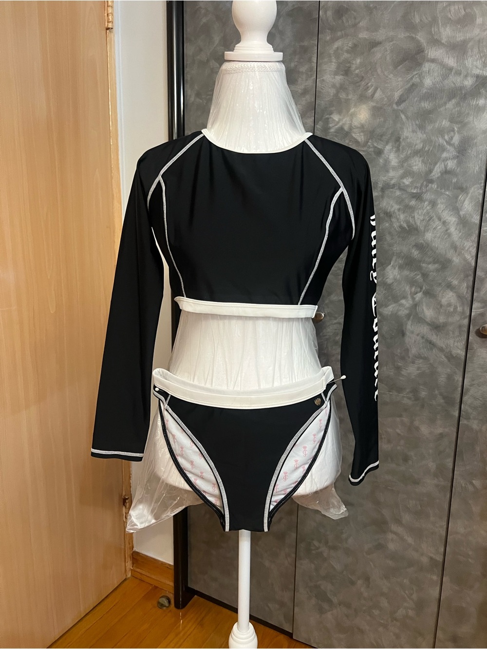 Juicy Couture Black and White Long-Sleeve Bikini Set